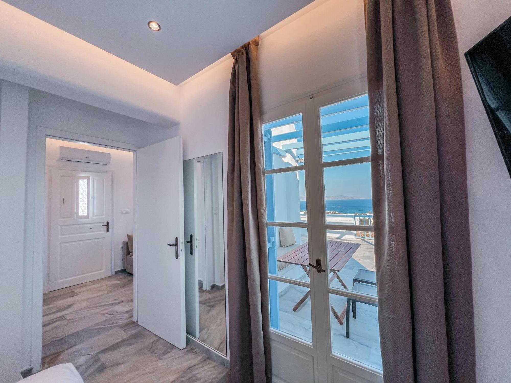 Yaleena Residences Drios Exteriér fotografie